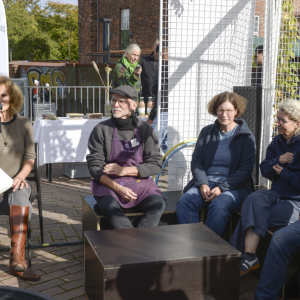 ST10.06-Erntedank-Markt-CHR_4175a